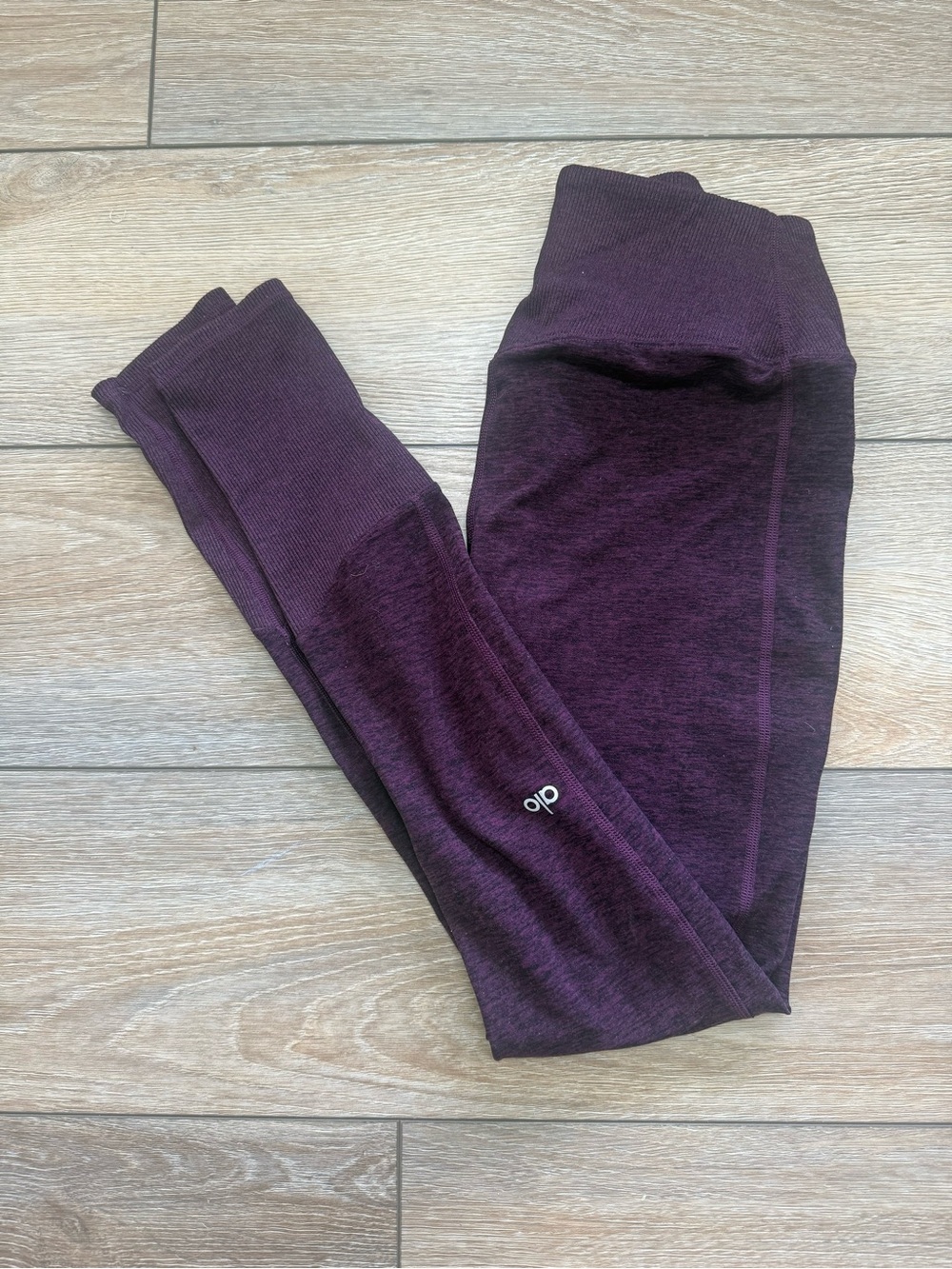 ALO Yoga Plum Purple Seamless Leggings